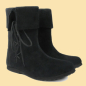 Preview: Stulpenstiefel aus Wildleder mit  Gummisohle - schwarz - Gr. 42