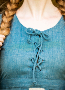 Preview: Mittelalter Baumwollkleid "Ilse"  -  taubenblau/natur