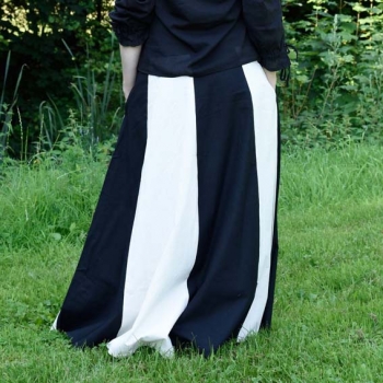 Preview: Mittelalterlicher Rock - weit ausgestellt - schwarz/natur