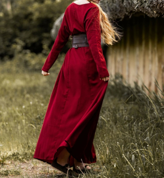 Preview: Schlichtes Wikinger Unterkleid "Scarlet" - rot