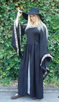 Preview: Edles Viskosekleid "Ivette" - schwarz/weiß