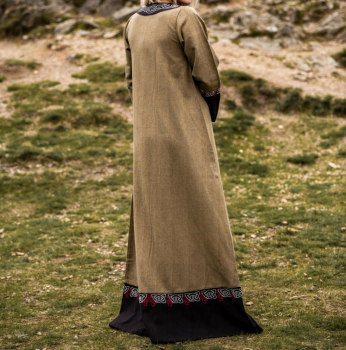 Preview: Wikinger Kleid "Idun" mit Stickerei - sand