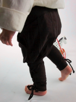 Jungshose mit Beinschnürung - Jecklein - braun