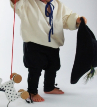 Jungshose mit Beinschnürung  - Jecklein -  schwarz