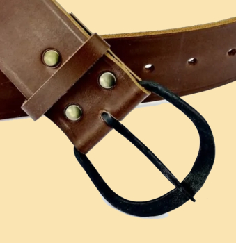 Preview: Gürtel mit runder Eisenschnalle - 5 cm - braun