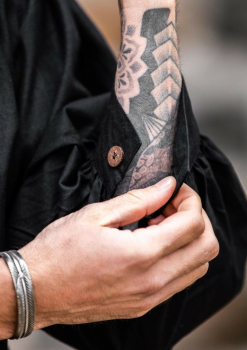 Preview: Piraten-Schnürhemd "Artur" mit Kragen  - schwarz