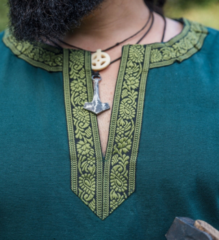 Preview: Tunika mit Bordüre "Halvor"  -  grün