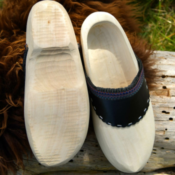 Preview: Westfälische Holzschuhe aus Pappel-Holz mit Lederkappe - paarweise gedrahtet