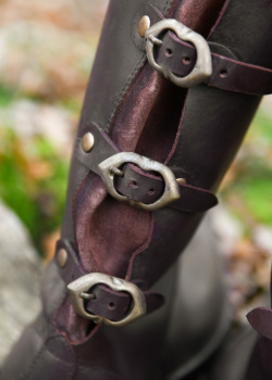 Preview: Schnabelstiefel mit drei Schnallen - dunkelbraun