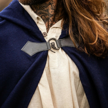 Preview: Wollumhang Tjark" mit  Wolfsschließe Länge 160 cm - blau