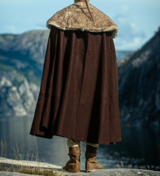 Preview: Wikinger Umhang "Janne" mit Kunstfell -  braun