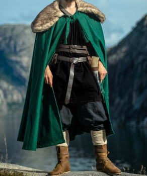 Wikinger Umhang "Janne" mit Kunstfell -   grün