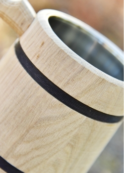 Preview: Bierkrug aus Eichenholz  - ca. 17 x 14 cm