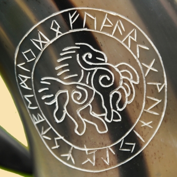 Preview: Bierkrug aus Horn - Sleipnir