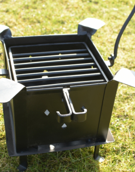 Preview: Tragbare Koch- und Feuerstelle