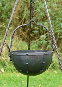 Preview: Mittlerer vernieteter Lagertopf -  ca. 9 Liter