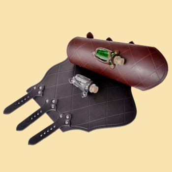 Preview: Armschützer mit einem Trankfläschchen  -  braun