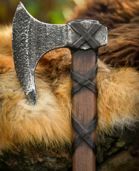 Preview: LARP Wikinger Axt Torvald -  Polsterwaffe -  62 cm