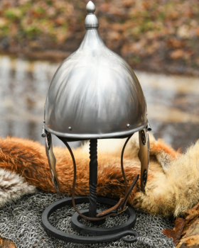 Geschmiedeter Kerzenständer -  Helmständer