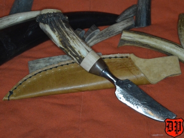 Messer mit Geweihgriff MG-3109