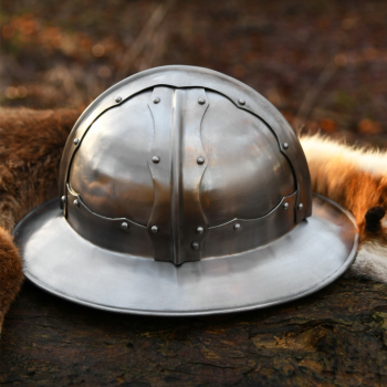 Preview: Italienischer Eisenhut, ca. 1460 -  1,6 mm Stahl