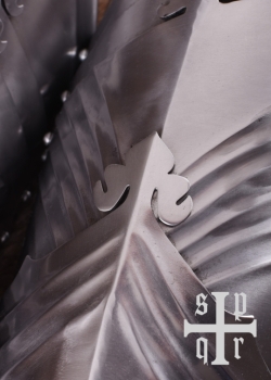 Preview: Gotisches Beinzeug  -   15. Jh.