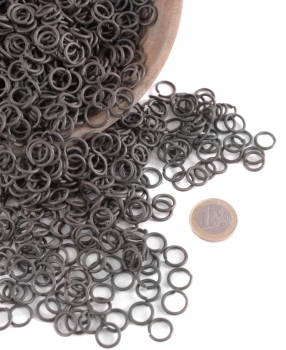 Preview: 1 kg Paket lose Kettenringe - unvernietet - ID8mm - Federstahl