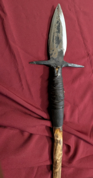 Handgeschmiedete Saufeder
