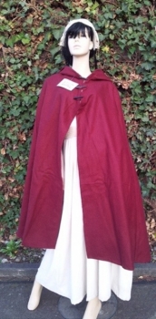 Preview: Umhang mit langen Knöpfen "Marie" - rot