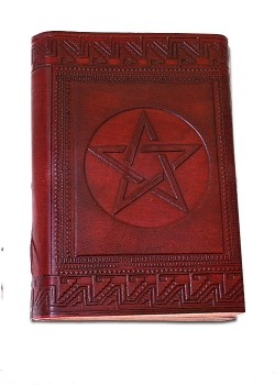 Lederbuch mit Pentagramm