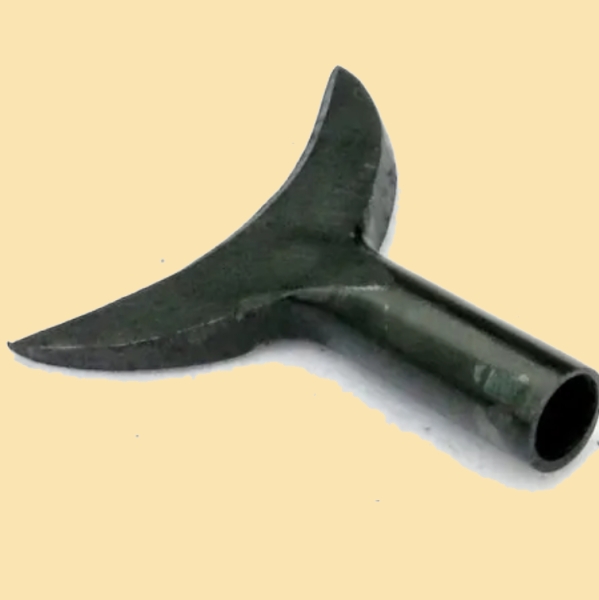 Pfeilspitze halbmondförmig