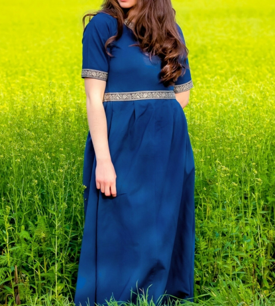 Edles Kurzarmkleid mit Bordüre "Ennlin" - blau