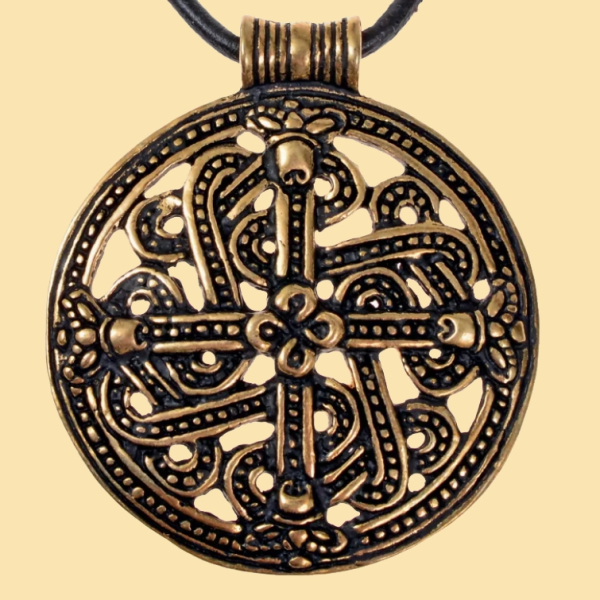 Rundes Amulett im Borrestil  - Bronze