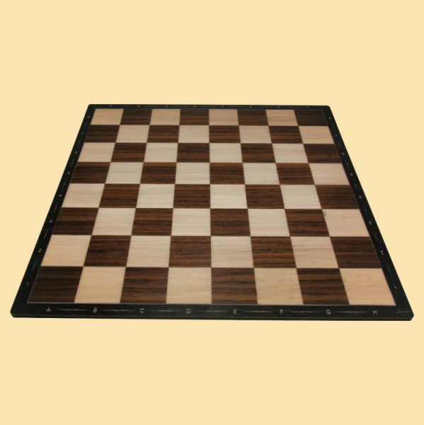 Schach- und Mühlebrett