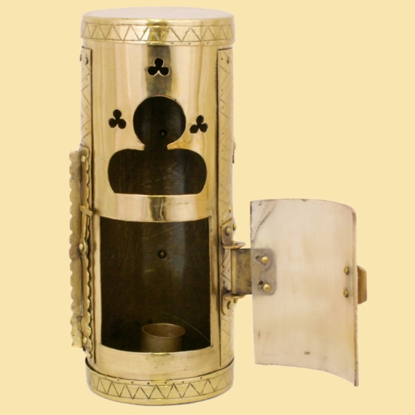 Laterne mit Horntür