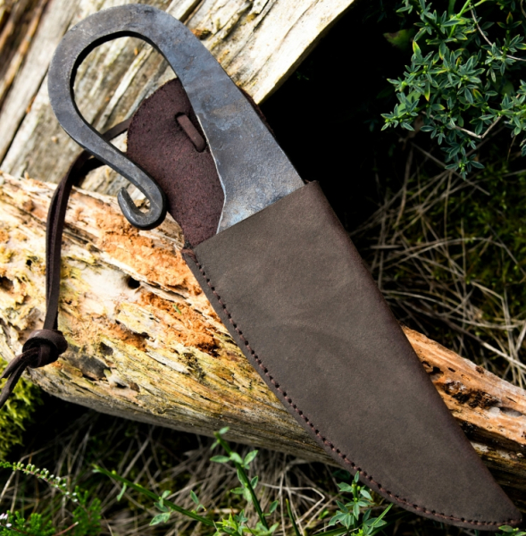 Handgeschmiedetes Wikingermesser mit Lederscheide