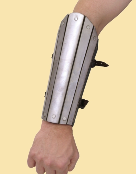 Armstulpe mit Stahlstreifen