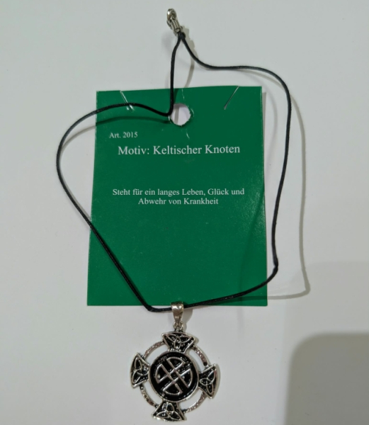 Ritterkette-Keltischer-Knoten