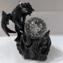 Drache mit Glaskugel- LED-Beleuchtung  -  1